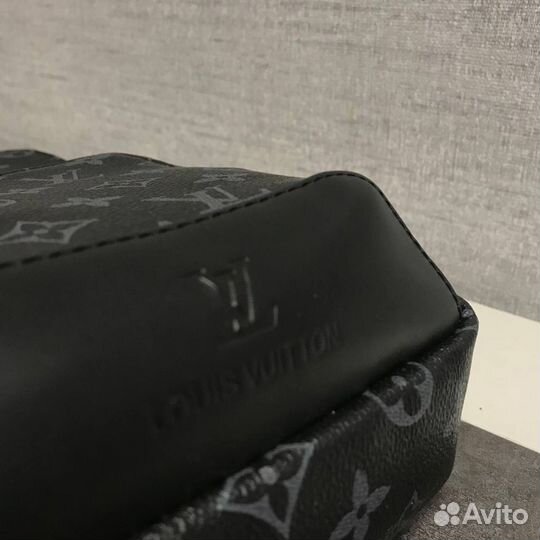 Сумка Louis Vuitton