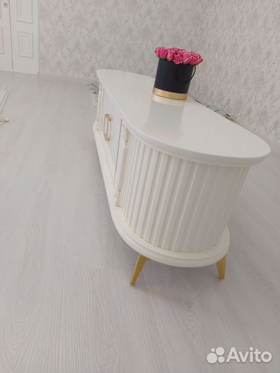 Тумба под тв