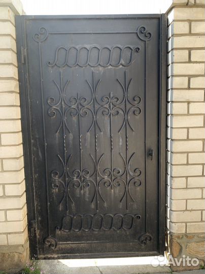 Двери кованые