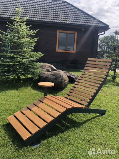 Шезлонг садовый. Лежак дачный