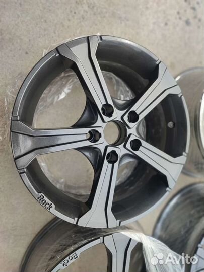 Диски бу 16 Skoda Литые R16 J6.5 5x112 BF