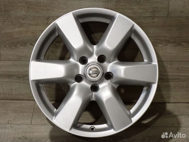 Комплект оригинальных R17 дисков Nissan X-Trail