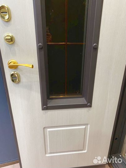Дверь входная