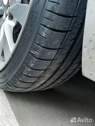 Triangle Sports TH201 225/40 R18 92Y