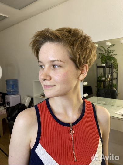 Стрижка пикси в технике