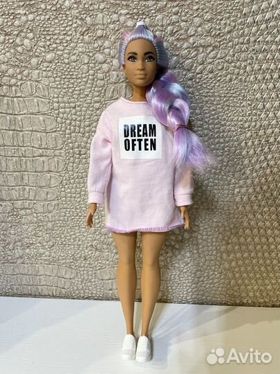 Barbie fashionistas 136