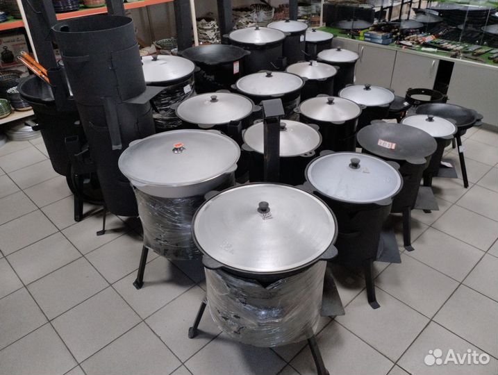 Казан 12л+печь (комплект). Подарок шумовка