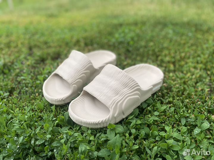 Шлепанцы adidas adilette Разные цвета