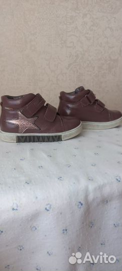 Ботинки демисезонные для девочки 24 размер