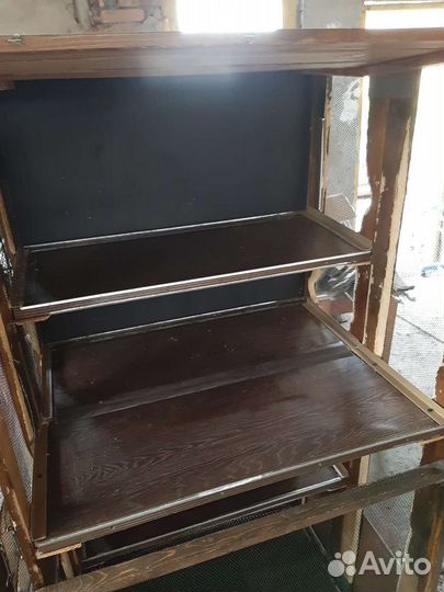 Клетка на колесиках