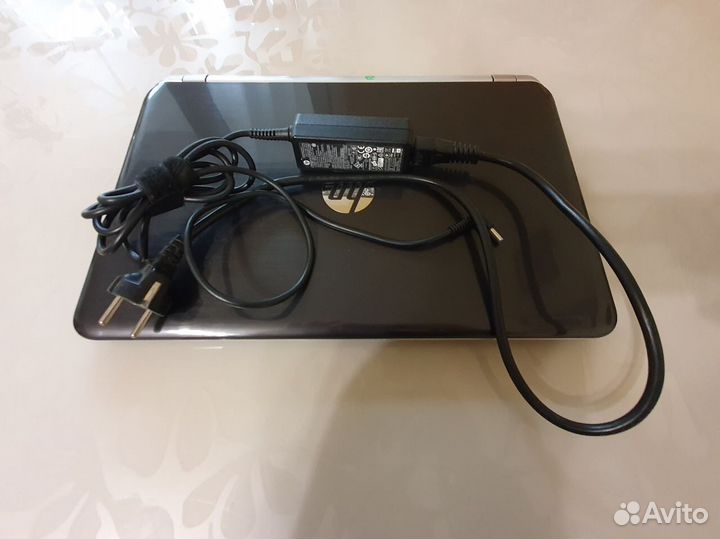 Ноутбук hp pavilion 15. A8-4555M. 6GB. SSD120