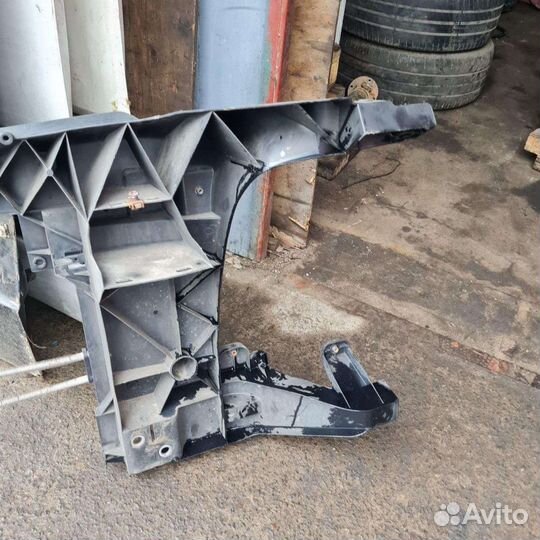 Панель передняя, телевизор Фольксваген Крафтер