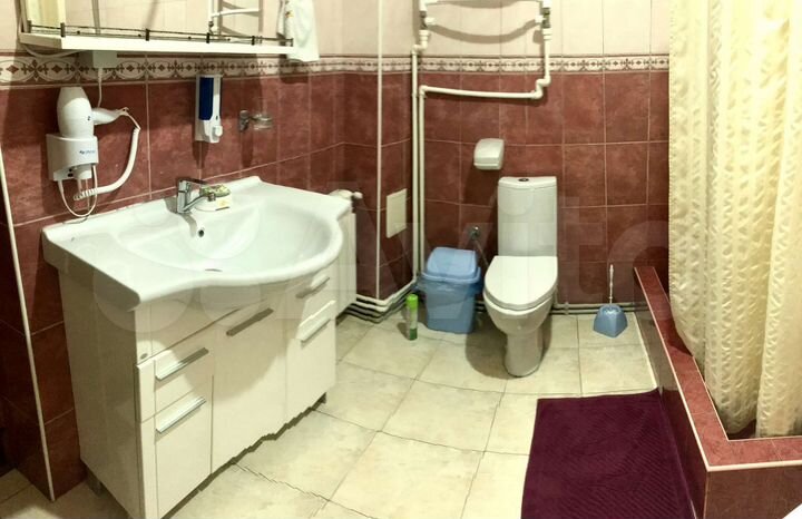 2-к. апартаменты, 65 м², 1/3 эт.