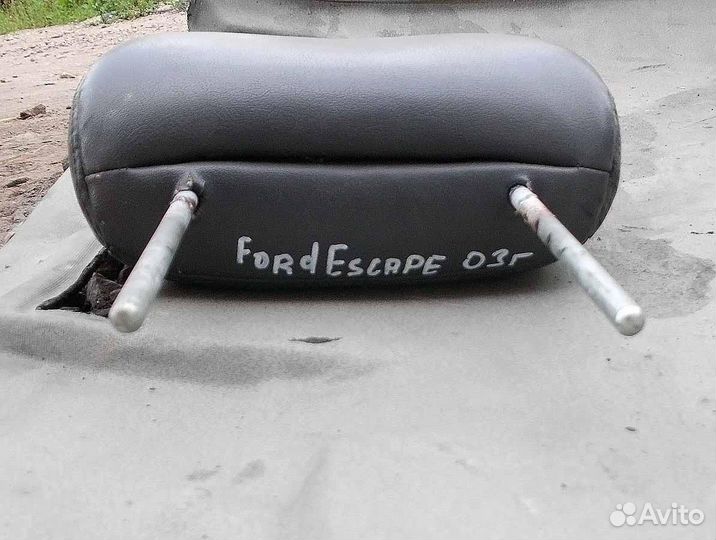 Подголовник передний Ford Escape 2.0 2003