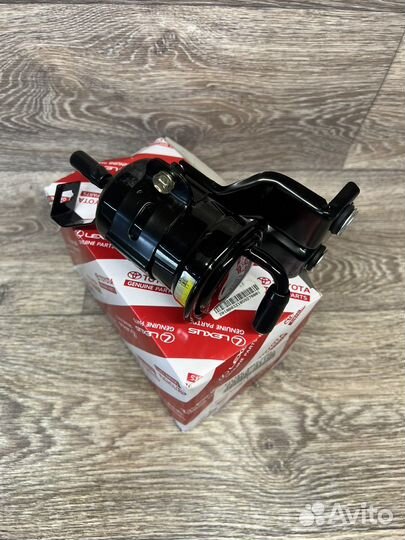 Фильтр топливный Toyota, 23300-31100