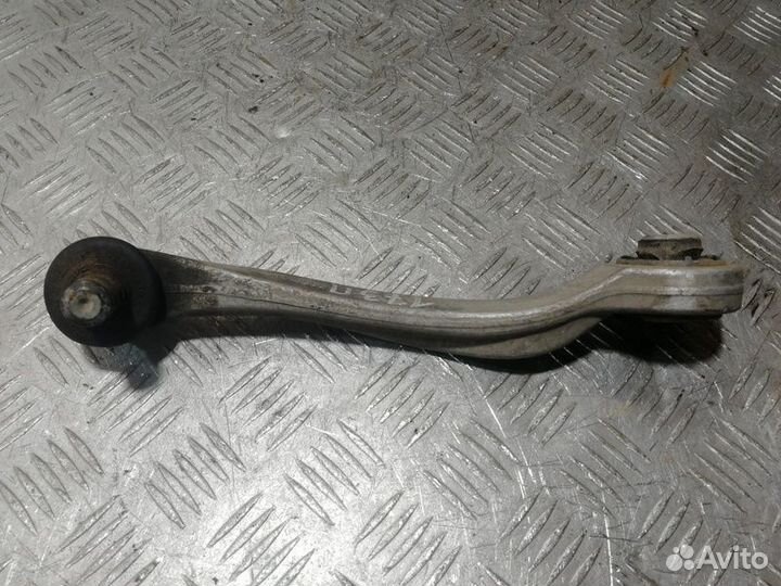 Рычаг передний верхний правый Audi A6 c6 C6