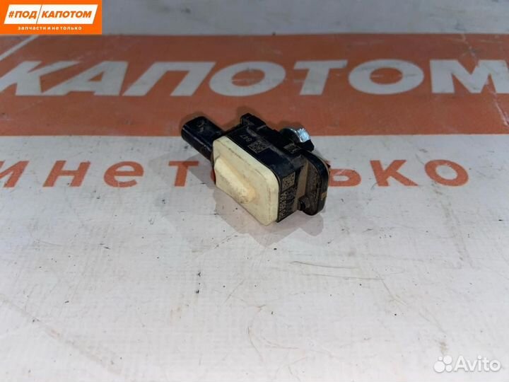 Датчик airbag Volkswagen Touareg 2 2012 7P0959354