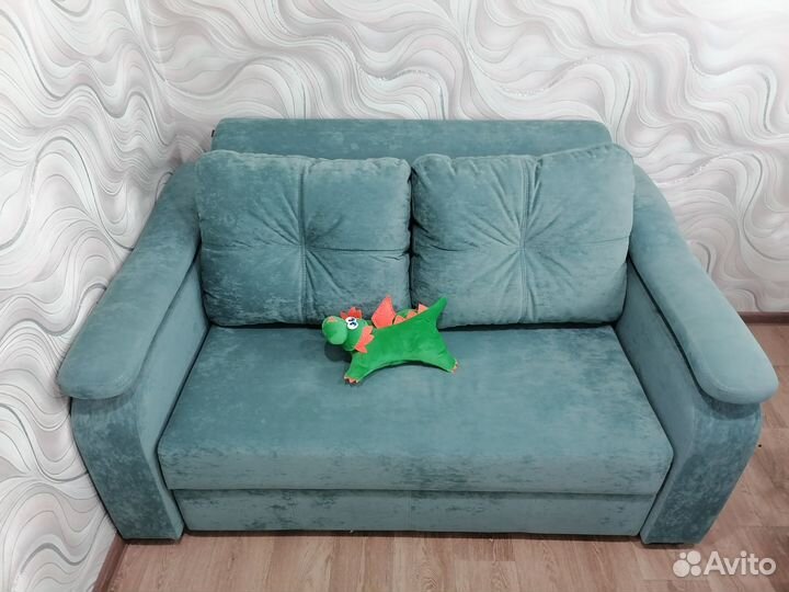 Диван б у