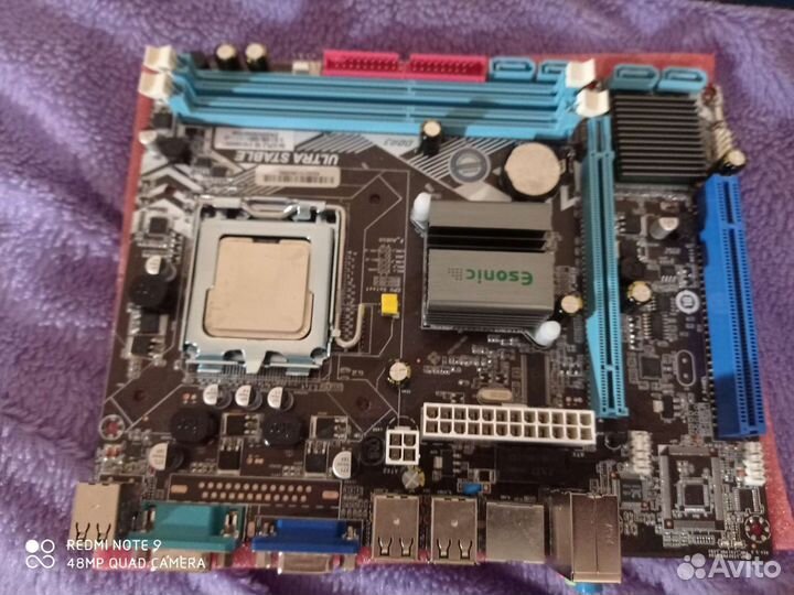 Материнская плата