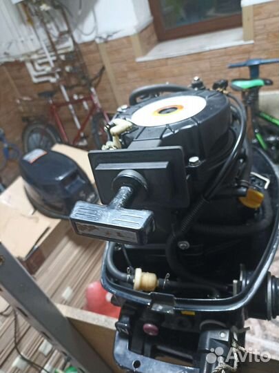 Лодочный мотор