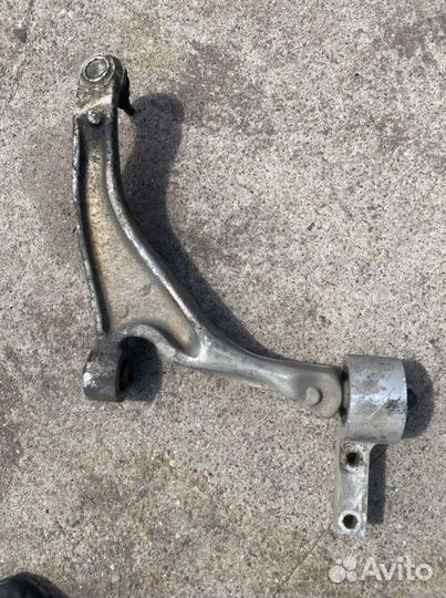 Рычаг передний правый левый Хонда Пилот 2