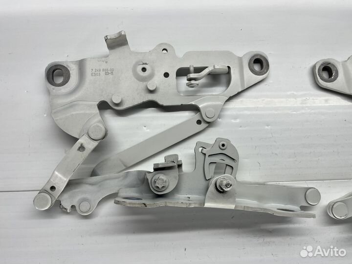 Петли капота BMW F10