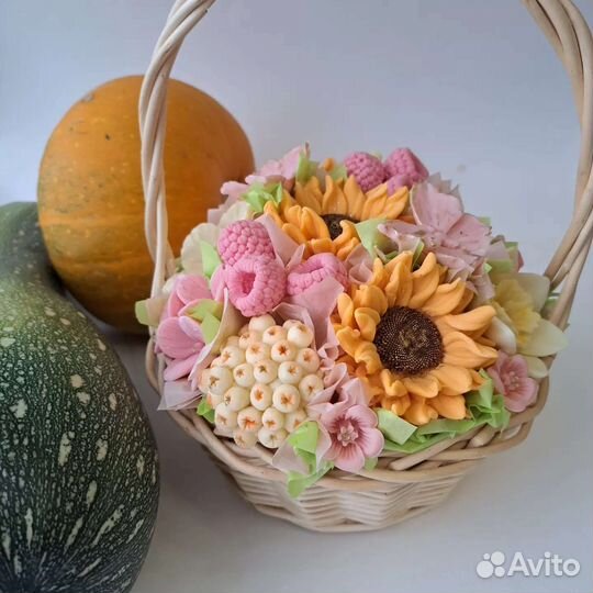 Шоколадные букеты и фигурки