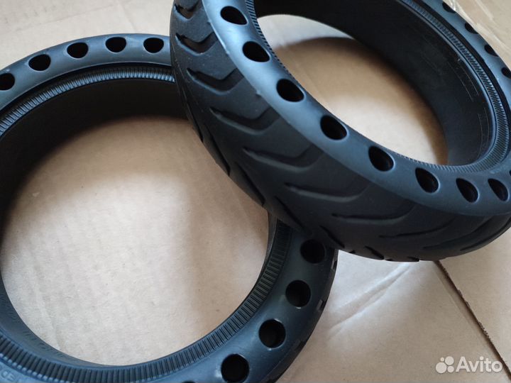 Литая бескамерная шина для электросамоката Xiaomi