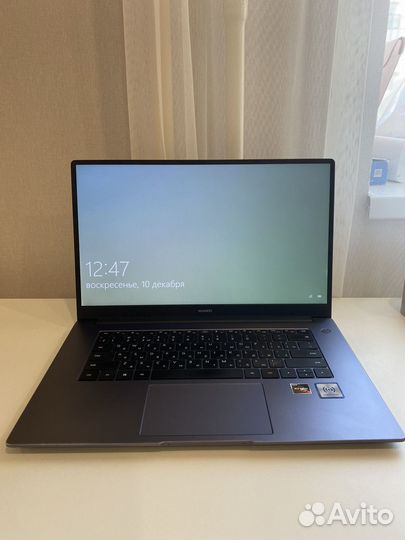 Huawei MateBook D15 ryzen 7
