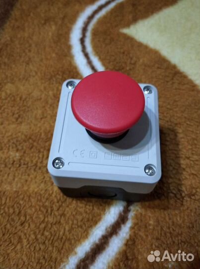 Пост кнопочный py1bos в сборе с кнопкой