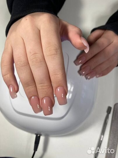 Маникюр