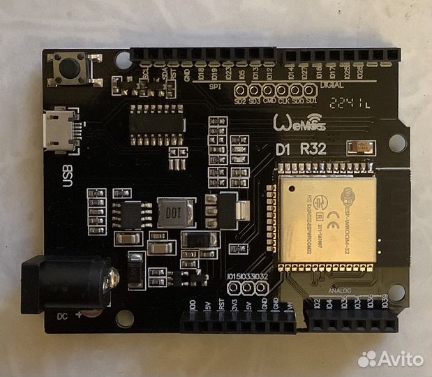 Arduino Wemos D1 R32