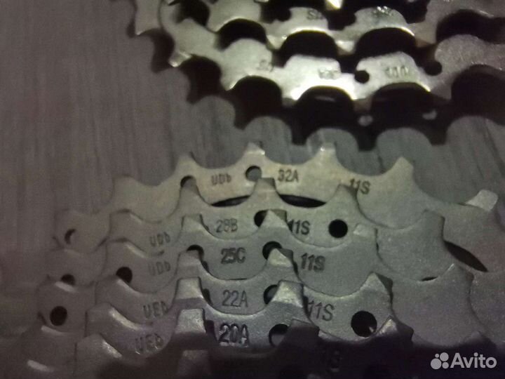 Кассета Shimano Ultegra CS-R8000 11-32T 11-25T