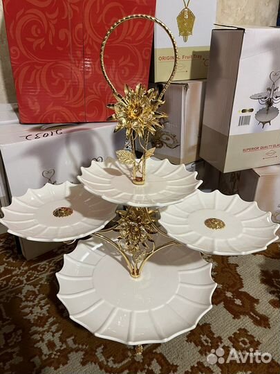 Ваза для фруктов и конфеты