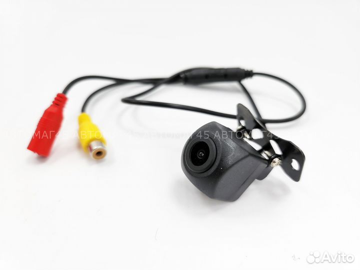 Универсальная камера заднего вида 648*488 угол 110