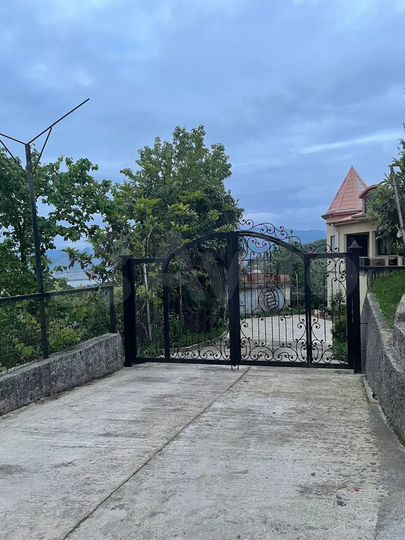 Коттедж 185 м² на участке 5 сот.