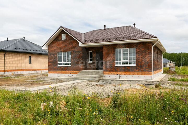 Дом 131 м² на участке 7,5 сот.