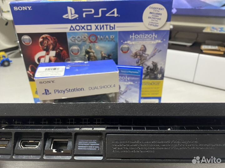 Sony playstation 4 PS4 slim 1tb