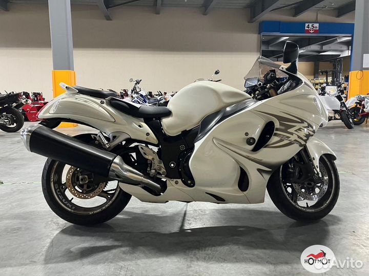 Suzuki GSX 1300 R Hayabusa 2011г