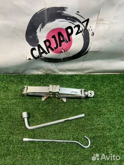 Домкрат Honda Fit Shuttle GG8 L15A 2013