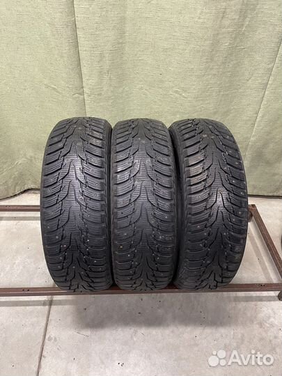 Nexen Winguard WinSpike WH62 215/60 R17