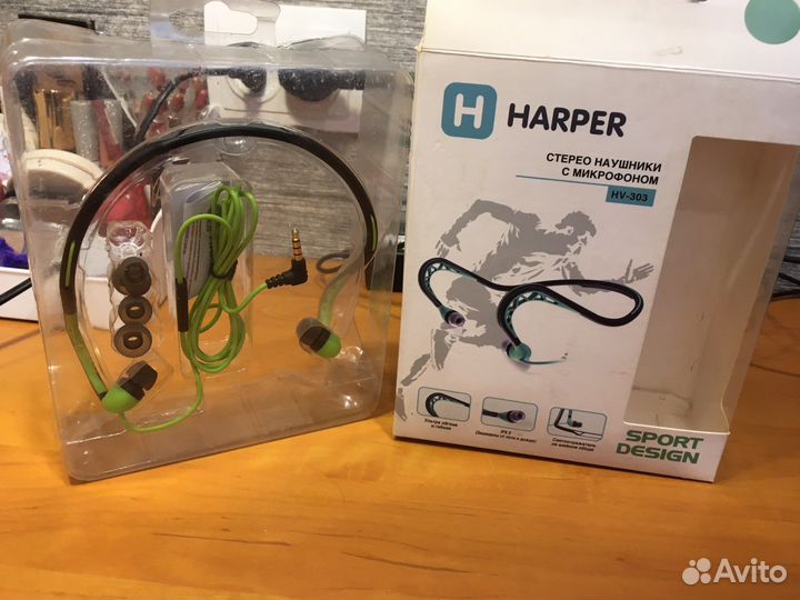 Стерео наушники с микрофоном для спорта HV-303