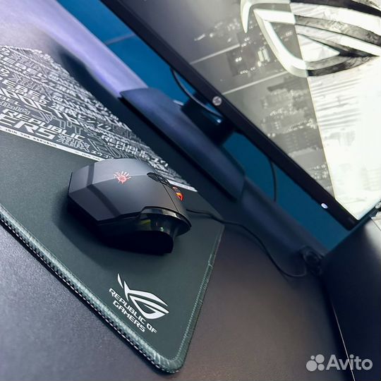 Коврик для мыши asus ROG черно белый новый