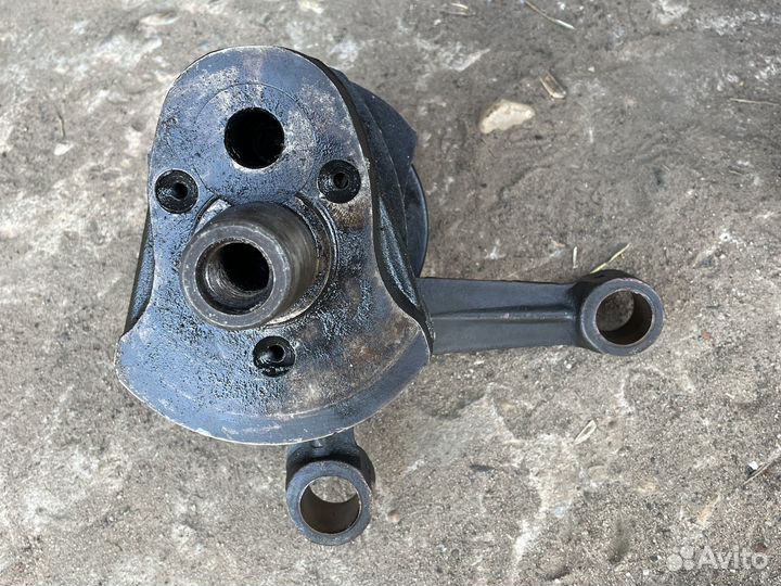 Коленвал с шатунами днепр,урал