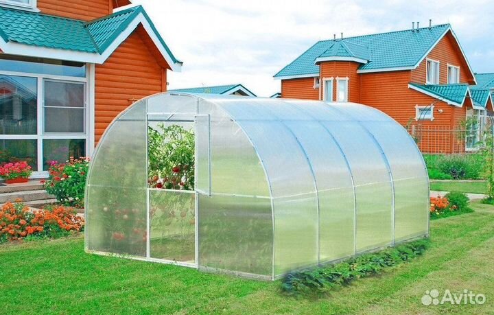 Теплица капелька