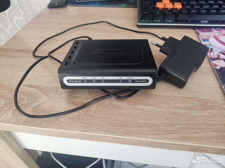 Роутер D-link-2500U