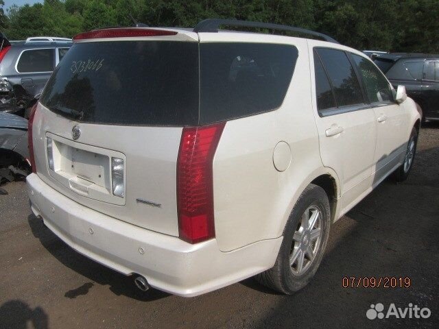 Разбор на запчасти Cadillac SRX 2004-2009