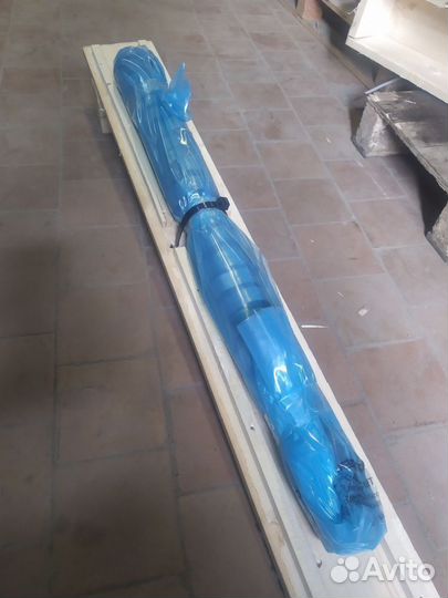 Распредвал на двигатель D9A 20451775 Вольво