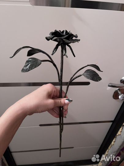 Роза кованая из железа
