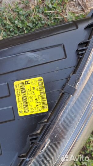 Фара передняя правая на skoda octavia a7